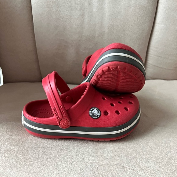 Crocs - Picture 3 of 4